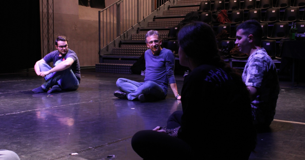 L’entrata nel nuovo anno è sempre una buona occasione per guardarsi alle spalle e ripercorrere ciò che è stato. Il 2025 è stato per noi un anno denso di novità, incontri e relazioni, ma anche di incertezze e dubbi sul futuro.